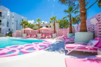 Wi-Ki-Woo Boutique Hotel Hotels in Sant Antoni de Portmany