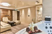 Boutique Hotel Zeta Hotels in Бечичі