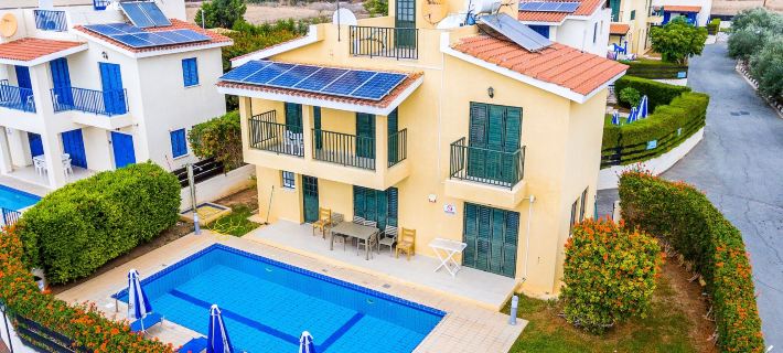 Kotsias Corallia Villas Hotels in Peyia
