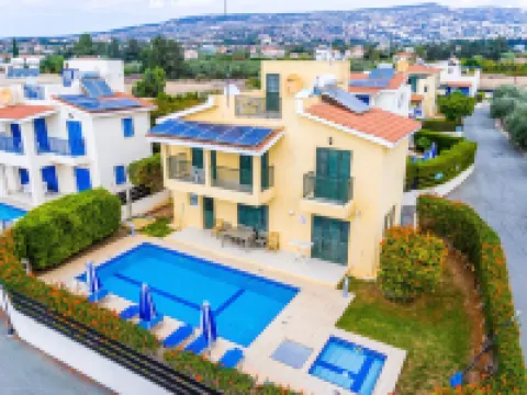 闊特希亞斯科拉利亞別墅