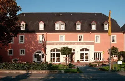 Gästehaus Moselkloster Hotels in Trittenheim
