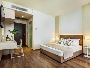 Ammon Zeus Luxury Beach Hotel