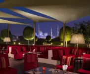 The Ritz-Carlton Abu Dhabi, Grand Canal - 朝食