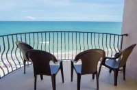 The Palms Resort-Oceanfront - Ocean View