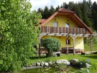 Sunny Holiday House B&B