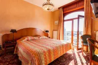 Avenue Hotel by F-Hotels فنادق في Zeebrugge