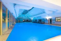 The Park Royal Hotel & Spa - Pools