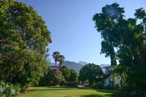 Hotel Hacienda Los Laureles