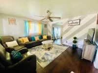 Centric Coldwater Home/ 5 min I-69