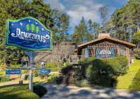 Rendezvous Mendocino Hotels in Point Arena