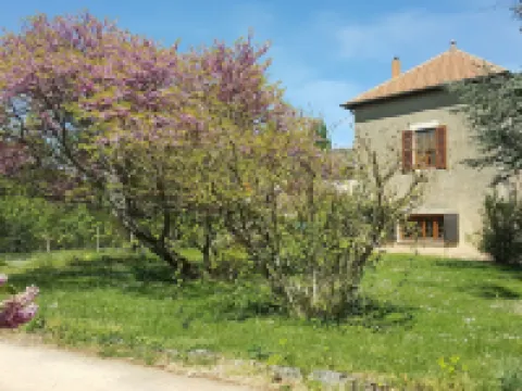 B&B des Histoires d'Anges - Côté Jardin - Accueil Vélo Hotels in Tournus