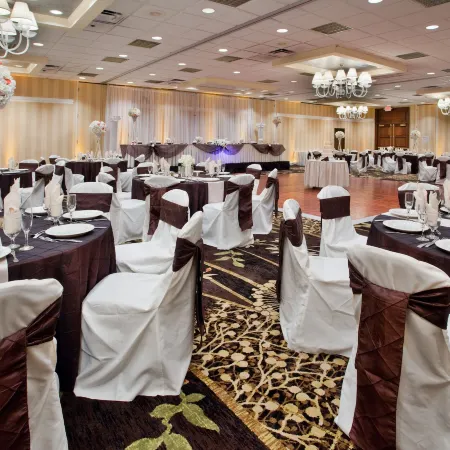 Ramada by Wyndham Cleveland Independence
