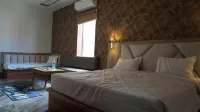 Hotel B P Emerald Hotels in Aanyor