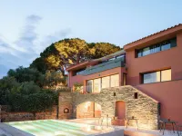 Maison Nova - Boutique Hôtel & Spa Hotels in Collioure
