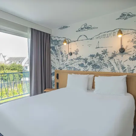 L'Escale Marine, the Originals Relais