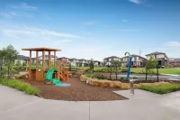 Stayau 4Br Designer Home in Knox - Huvilat