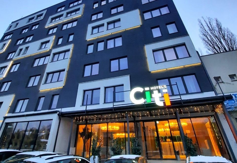 1. Citi Hot..