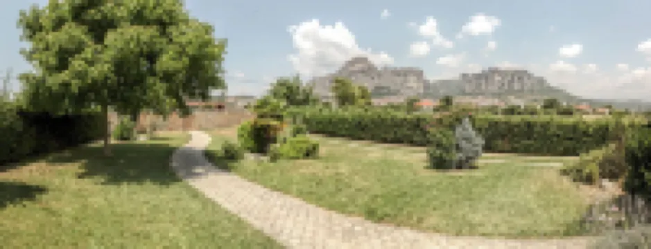 Meteora's Secret Garden House#2