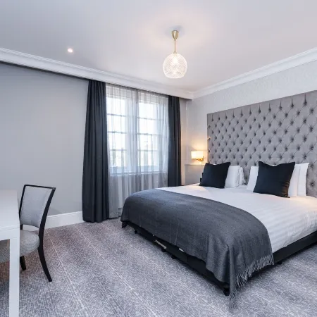 Easthampstead Park Hotels in Bracknell