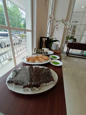 GiiA Sanno Residence Menteng Отели рядом с достопримечательностью «Централна джамия на Мънтенг»