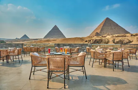 Soul Pyramids View Отели рядом с достопримечательностью «Пирамида Хеопса»