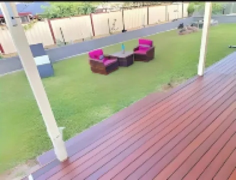 Cheerful 4 Bedrooms with Free Parking