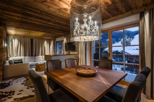 Liondes Chalets - breakfast