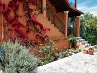 Ziogas Luxury Apartments - 4-Star