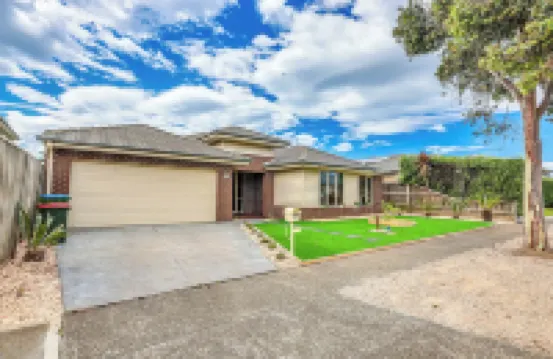 StayAU Spacious Stay Point Cook