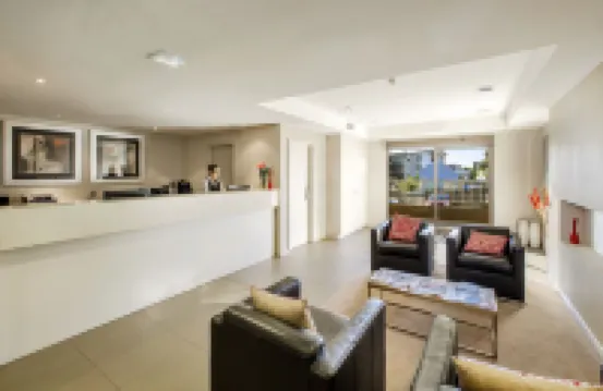 Gladstone Downtown Central Apartment Hotel Official