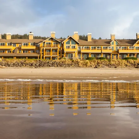 The Ocean Lodge Отели рядом с достопримечательностью «Пляж Кэннон-Бич»
