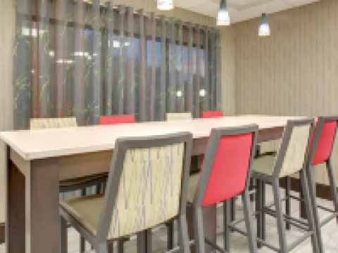 Clarion Pointe Biltmore Village Hotels in Buncombe County