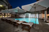 Seven Suite B&B - Pool