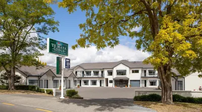Te Mata Lodge Hoteles cerca de Black Barn Vineyards