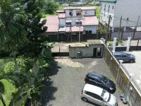 Apartment - Sleeps 2 - Parking - Balcony - Parkplatz