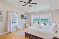 Beach House Mansion- Private Beach Walk Over