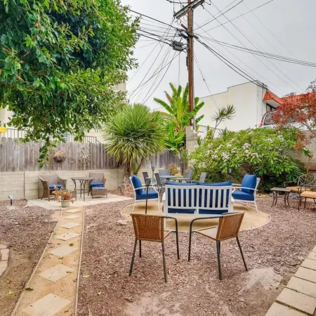 Walk To Beach 2BR Top Location - AA