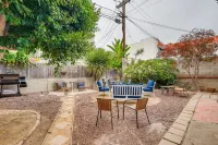 Walk To Beach 2BR Top Location - AA - Hot Tub