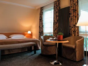 Zeller-Hotel+Restaurant