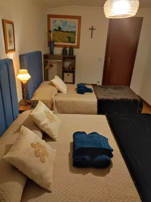 Refúgio da Serra Hotels near Igreja de Santiago e Pante?o dos Cabrais