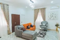 HEIK APARTMENT Hotels in Bwari