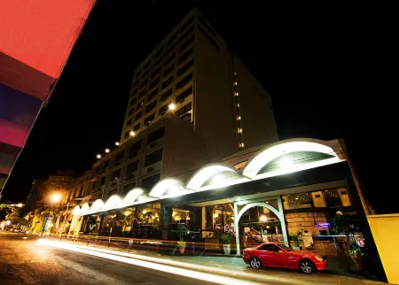 Nobile Suites Excelsior Asuncion Отели рядом с достопримечательностью «Ботанический сад Асунсьона»