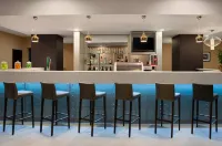 Hampton by Hilton Cluj-Napoca - بار