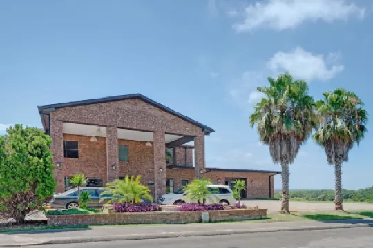 ซุปเปอร์ 8 บายวินด์แฮม ยูนิเวอร์แซลซิตี้