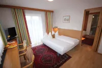 Hotel Sonnenhof - Bed & Breakfast & Appartements Hotels in Gemeinde Mutters
