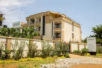 Victoria Comfort Inn Hotels in 