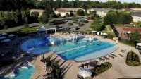 The Colonies at Williamsburg - Pools