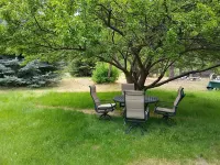 Slice of Heaven. Vacation or Workation - Perfect Get-Away by the River and Trail Hotels near The Hideout at Glenwood Springs