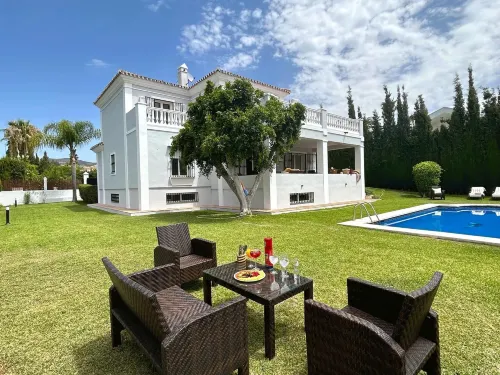 Málaga Planners Villa Maisa Luxury Marbella - บังกะโล