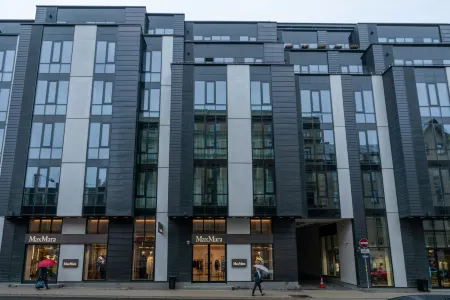 Easyrooms Dzirnavu Отели рядом с достопримечательностью «Brīvības Piemineklis»